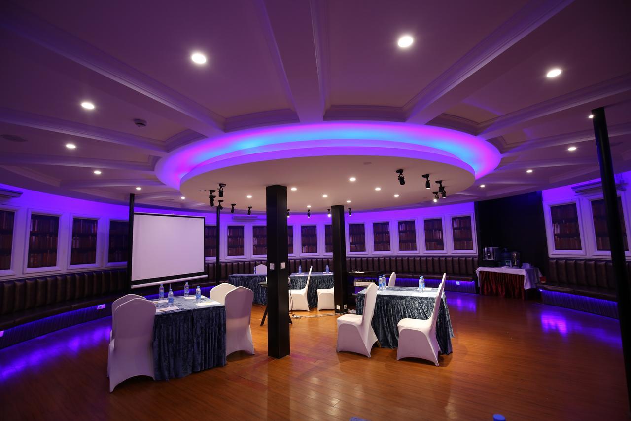 Crown Crystal Hotel Shanghai Exterior foto
