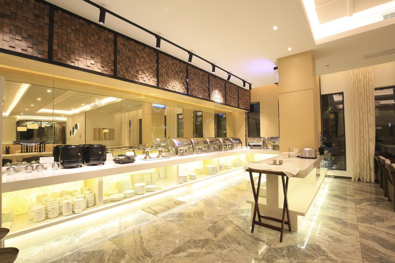 Crown Crystal Hotel Shanghai Exterior foto